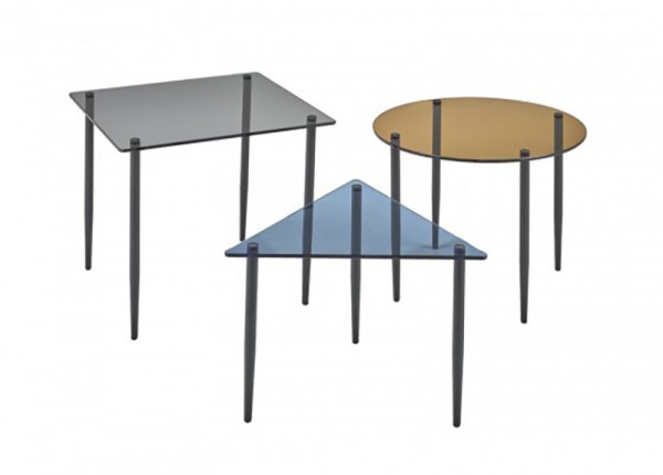 NESTING TABLE SET OF 3